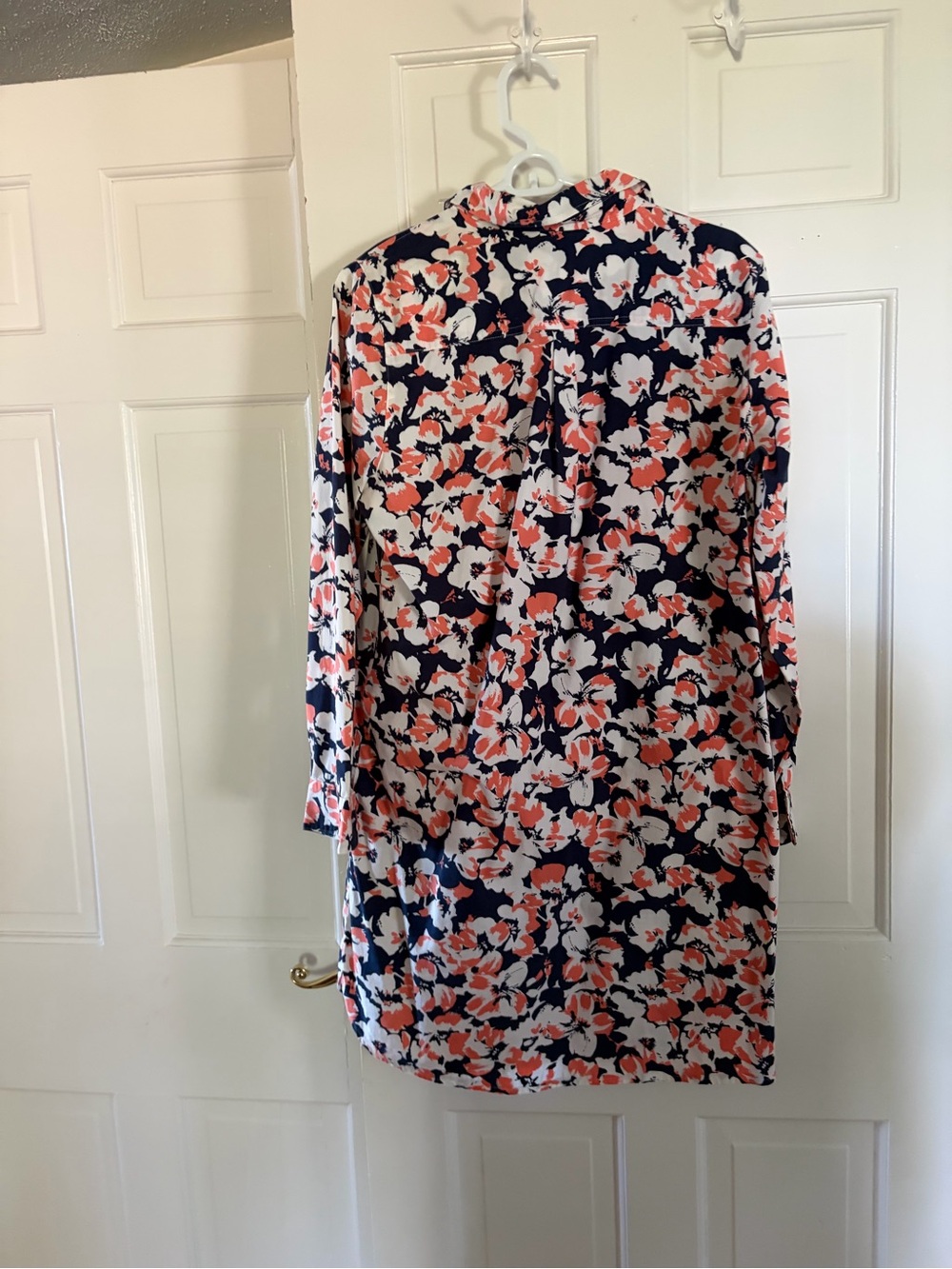 Izod Navy, Coral & White Floral Shirt dress size large